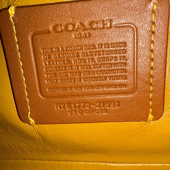Coach 1941 Kisslock Satchel With Prairie Rivets Limited Edition - Picture 9 of 16